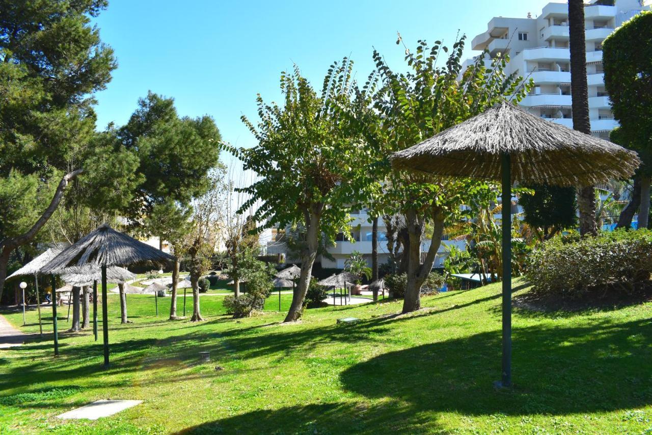 VIVE BENALMÁDENA Estudios Benal Beach Exterior foto